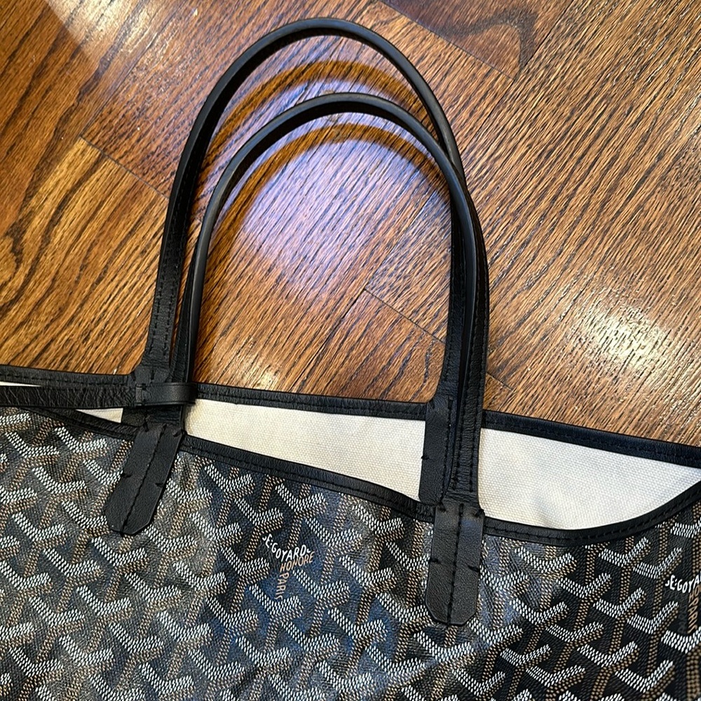 *NOT AVAILABLE* Goyard St Louis PM Tote Bag Black - Picture 7 of 11